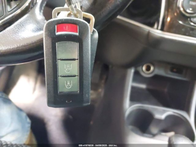 JA4AZ3A32GZ055019 Mitsubishi Outlander Es/se/sel
