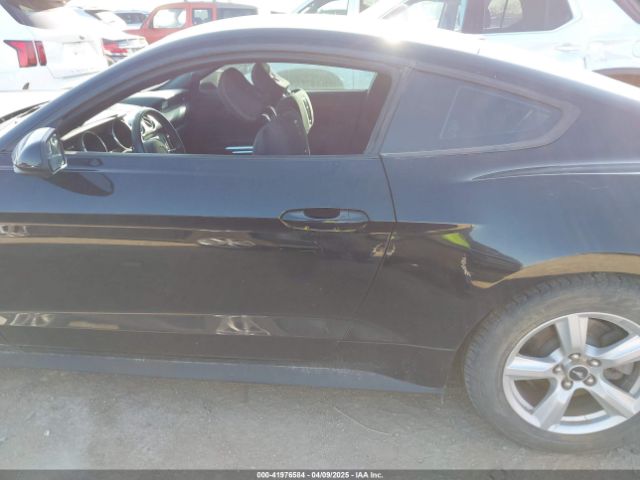 1FA6P8AM9G5317526 Ford Mustang V6