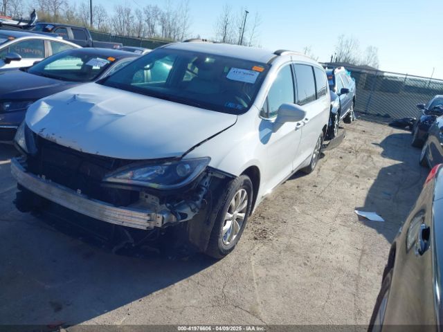 2C4RC1BG8HR677720 Chrysler Pacifica Touring-l