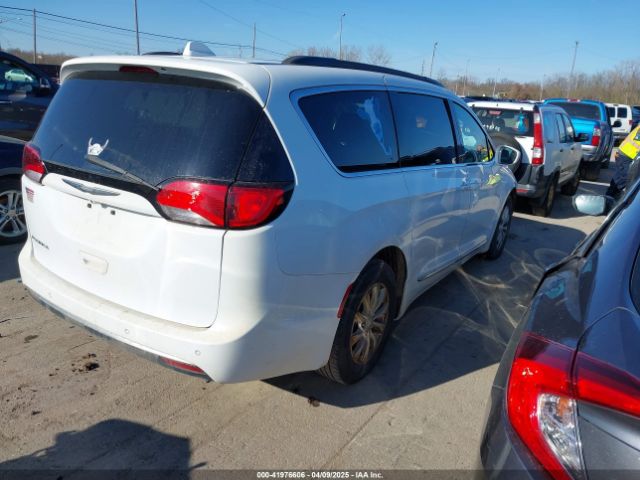 2C4RC1BG8HR677720 Chrysler Pacifica Touring-l