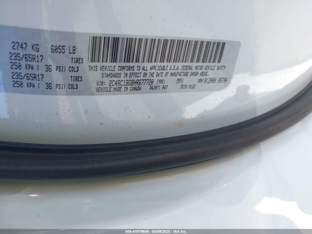 2C4RC1BG8HR677720 Chrysler Pacifica Touring-l
