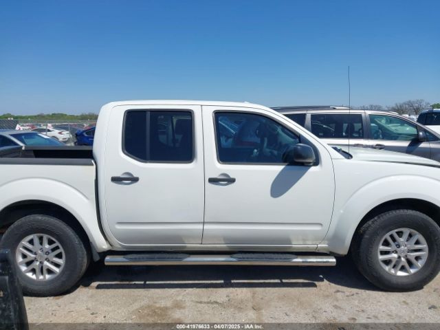 1N6AD0ER0EN727582 Nissan Frontier Desert Runner/s/sl/sv