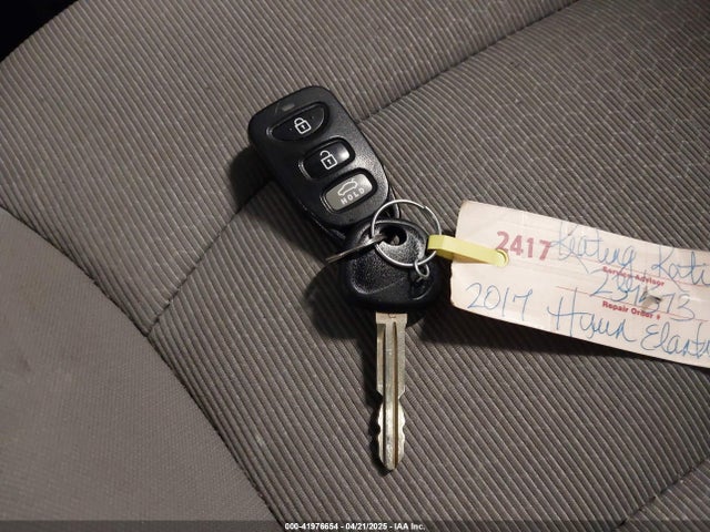 5NPD84LF1HH125170 Hyundai ELANTRA SE
