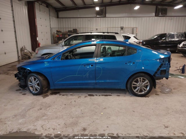 5NPD84LF1HH125170 Hyundai ELANTRA SE