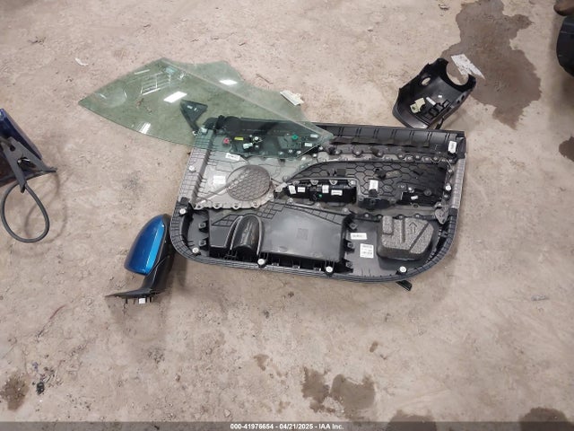 5NPD84LF1HH125170 Hyundai ELANTRA SE