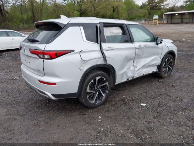 2023 MITSUBISHI OUTLANDER JA4J3UA83PZ050091 Photo 3