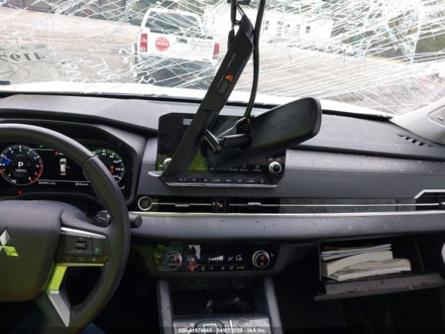 2023 MITSUBISHI OUTLANDER JA4J3UA83PZ050091 Photo 4