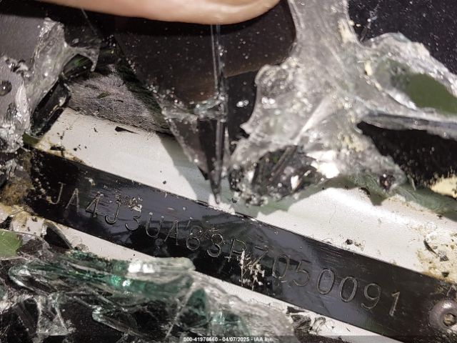 2023 MITSUBISHI OUTLANDER JA4J3UA83PZ050091 Photo 8