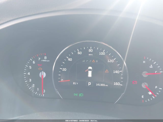 5XYPK4A53GG183618 KIA Sorento 3.3l Sx