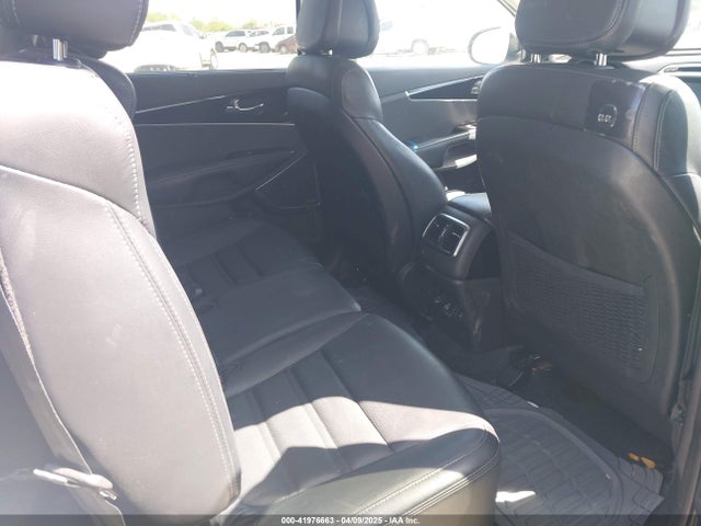 5XYPK4A53GG183618 KIA Sorento 3.3l Sx