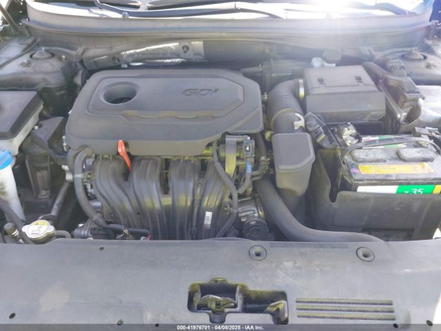 5NPE24AF0JH726066 Hyundai SONATA SE