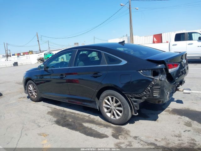 5NPE24AF0JH726066 Hyundai SONATA SE