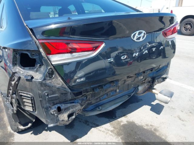 5NPE24AF0JH726066 Hyundai SONATA SE
