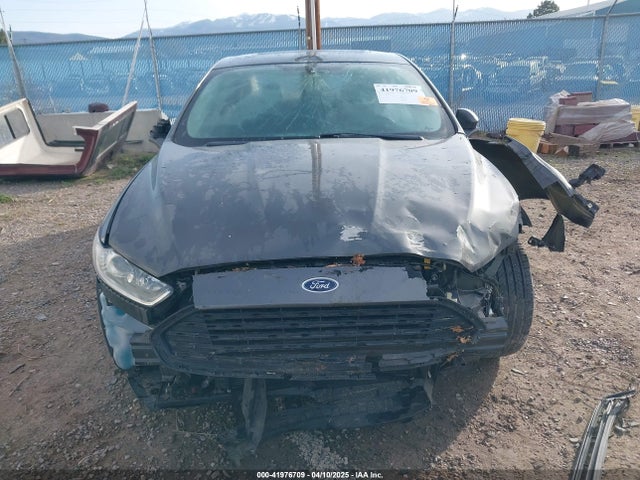 3FA6P0HD4GR323559 Ford FUSION SE