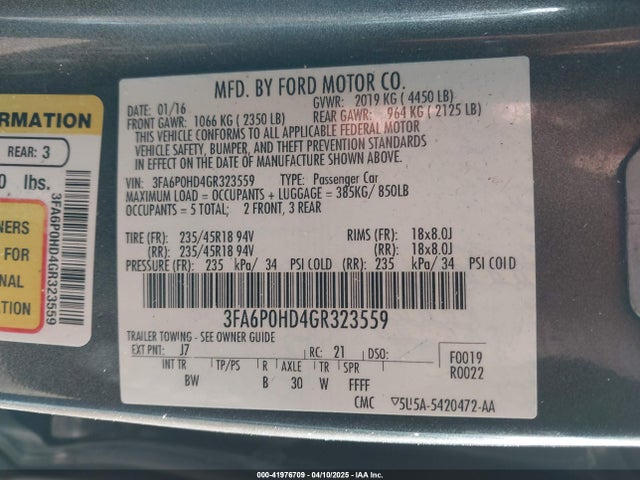3FA6P0HD4GR323559 Ford FUSION SE