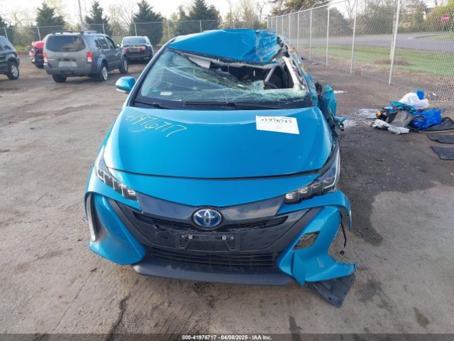 JTDKARFP1J3097515 Toyota Prius Prime Plus
