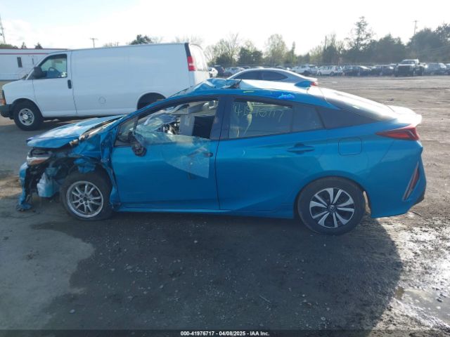 JTDKARFP1J3097515 Toyota Prius Prime Plus