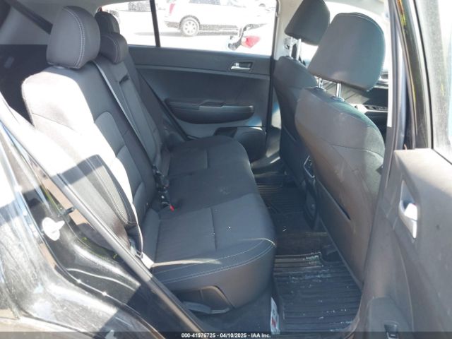 KNDPM3AC0M7854464 KIA Sportage Lx