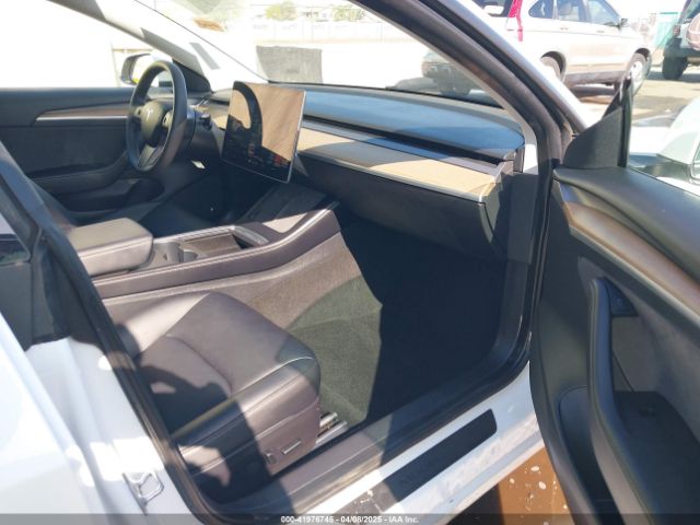 5YJ3E1EB9MF006966 Tesla Model 3 Long Range Dual Motor All-wheel Drive