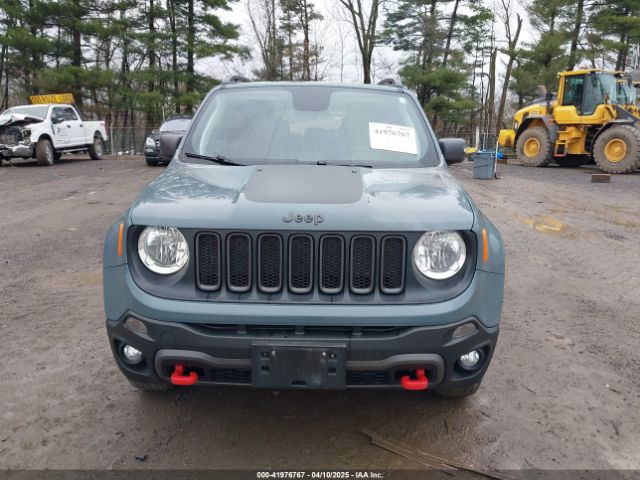 ZACCJBCB4JPH63797 Jeep Renegade Trailhawk 4x4