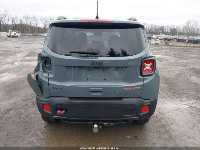 ZACCJBCB4JPH63797 Jeep Renegade Trailhawk 4x4