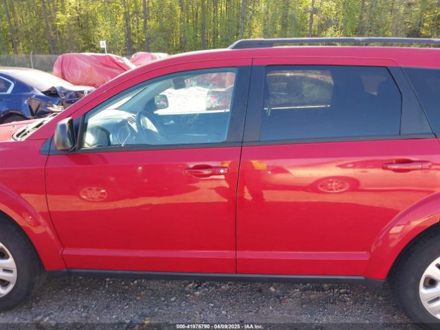3C4PDCAB9JT276976 Dodge JOURNEY SE
