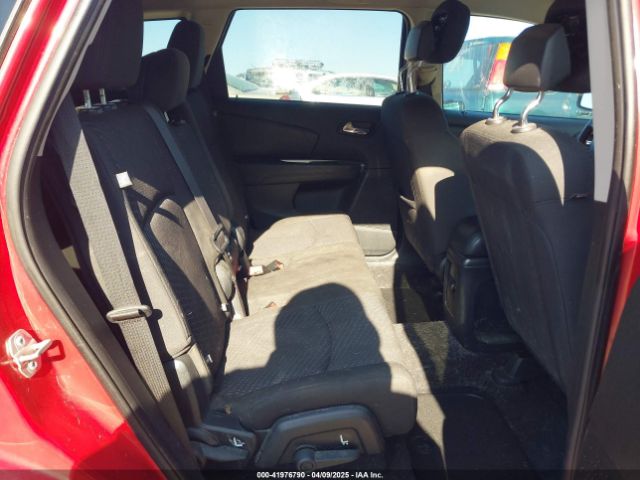 3C4PDCAB9JT276976 Dodge JOURNEY SE