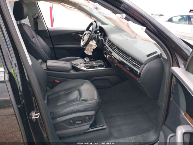 WA1VAAF75JD025929 Audi Q7 Prestige