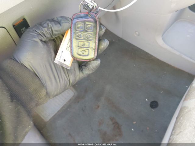 5TDYK3DC5ES475750 Toyota Sienna Xle V6 8 Passenger