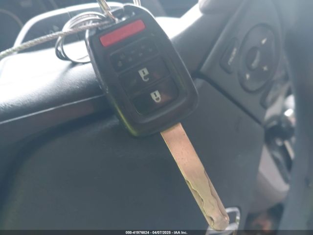 2HKRM3H37EH509850 Honda CR-V LX