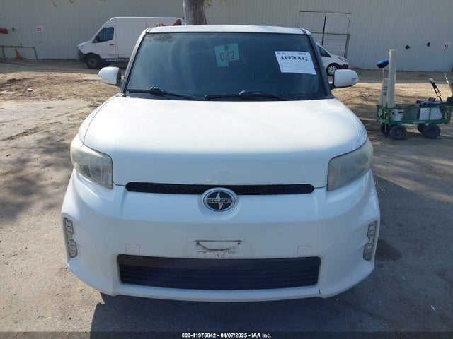 Scion XB 2015 JTLZE4FE3FJ080193 Image 13