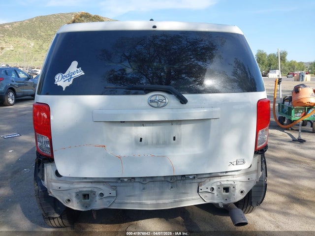 Scion XB 2015 JTLZE4FE3FJ080193 Image 17