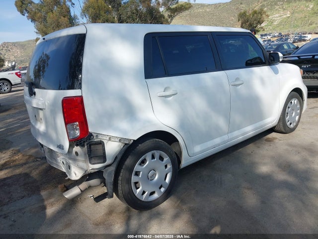 Scion XB 2015 JTLZE4FE3FJ080193 Image 4