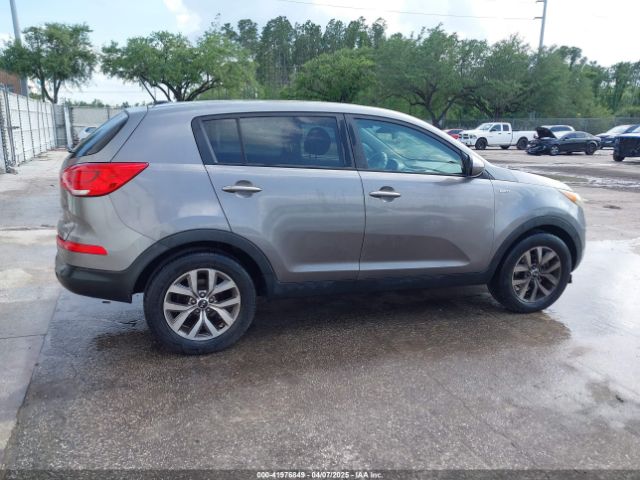KNDPBCAC1G7813044 KIA Sportage Lx
