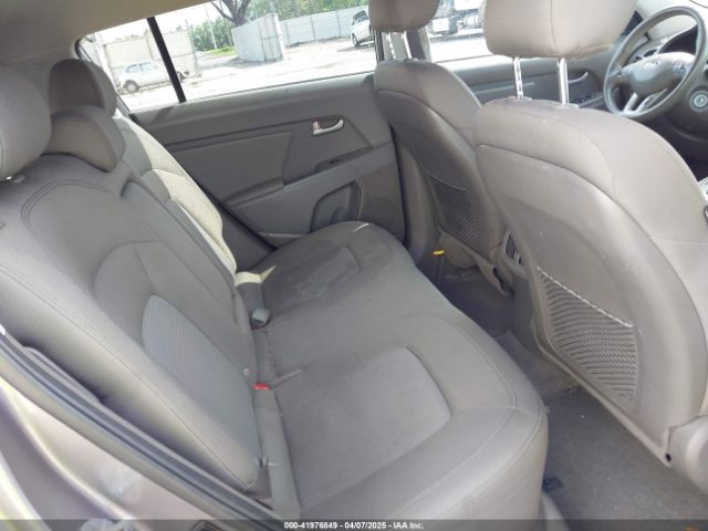 KNDPBCAC1G7813044 KIA Sportage Lx