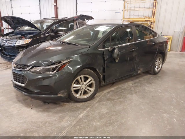 1G1BE5SM6H7272832 Chevrolet Cruze Lt Auto