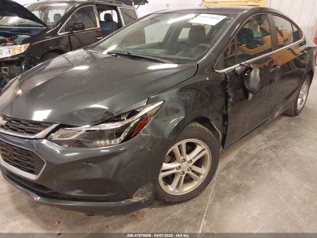 1G1BE5SM6H7272832 Chevrolet Cruze Lt Auto
