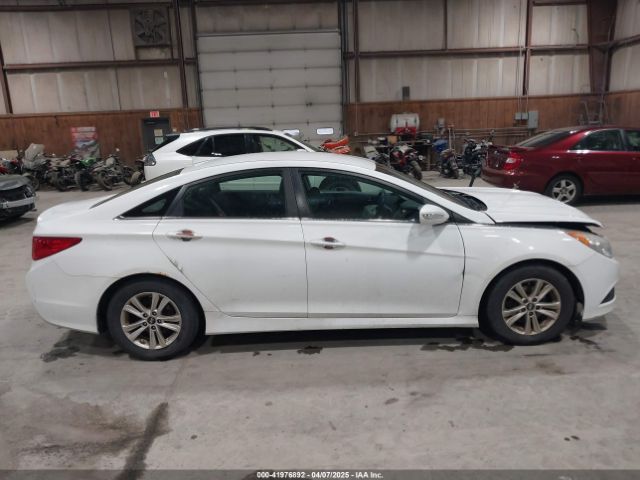 5NPEB4AC0EH842010 Hyundai SONATA GLS