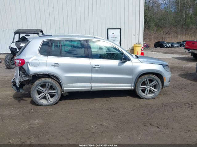 WVGUV7AX4HK017127 Volkswagen Tiguan 2.0t Sport