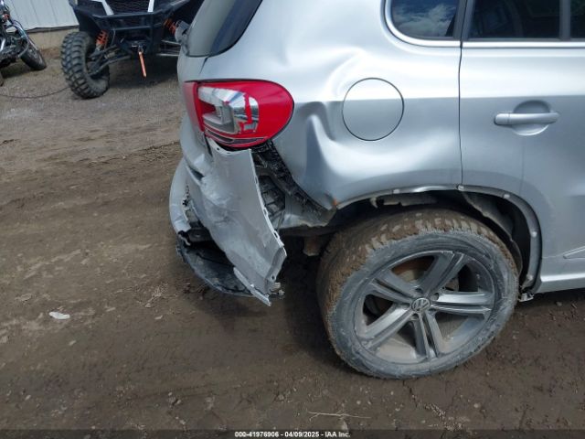 WVGUV7AX4HK017127 Volkswagen Tiguan 2.0t Sport
