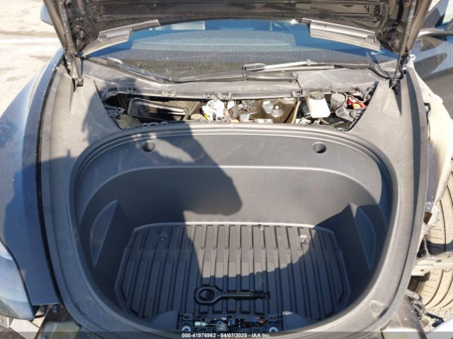 5YJ3E1EA4PF571895 Tesla Model 3 Rear-wheel Drive