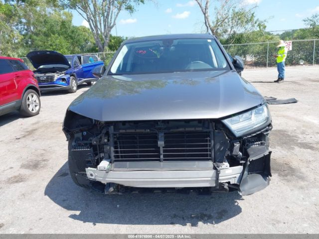 WA1LAAF70KD020498 Audi Q7 55 Premium/55 Se Premium