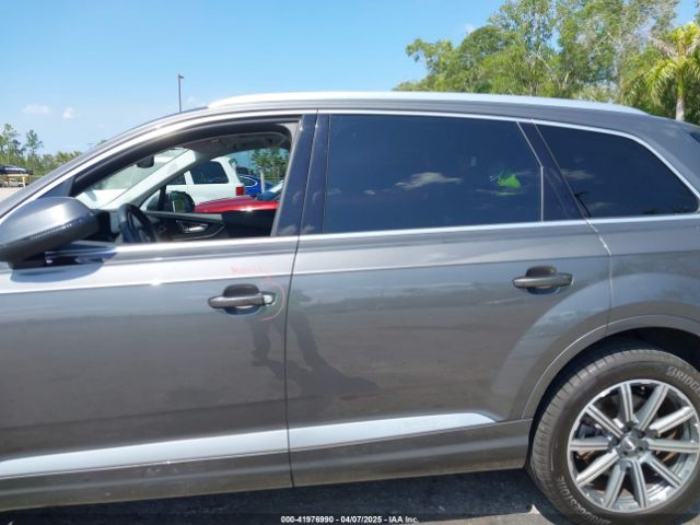 WA1LAAF70KD020498 Audi Q7 55 Premium/55 Se Premium