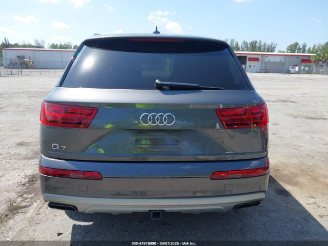 WA1LAAF70KD020498 Audi Q7 55 Premium/55 Se Premium