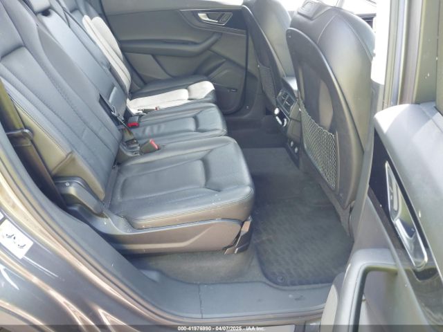 WA1LAAF70KD020498 Audi Q7 55 Premium/55 Se Premium