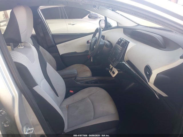 JTDKBRFU0G3505479 Toyota Prius Two