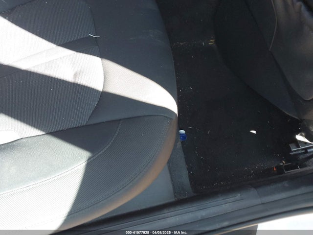 Продажа на аукционе авто 2021 Kia K5 Lxs, vin: 5XXG14J23MG015647, номер лота: 41977028
