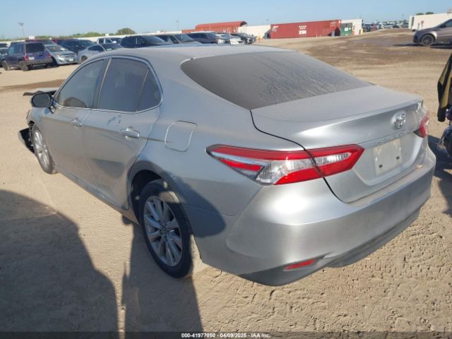 JTNB11HKXJ3017594 Toyota CAMRY LE