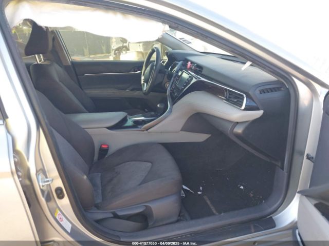 JTNB11HKXJ3017594 Toyota CAMRY LE