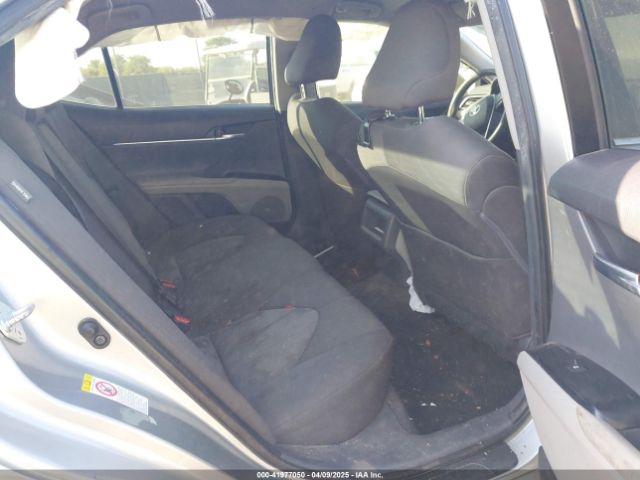JTNB11HKXJ3017594 Toyota CAMRY LE
